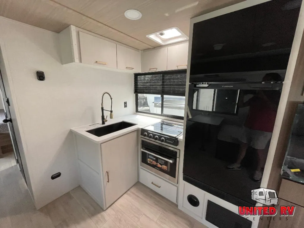 2027 Forest River Vibe 2900KB, Photos photo 7