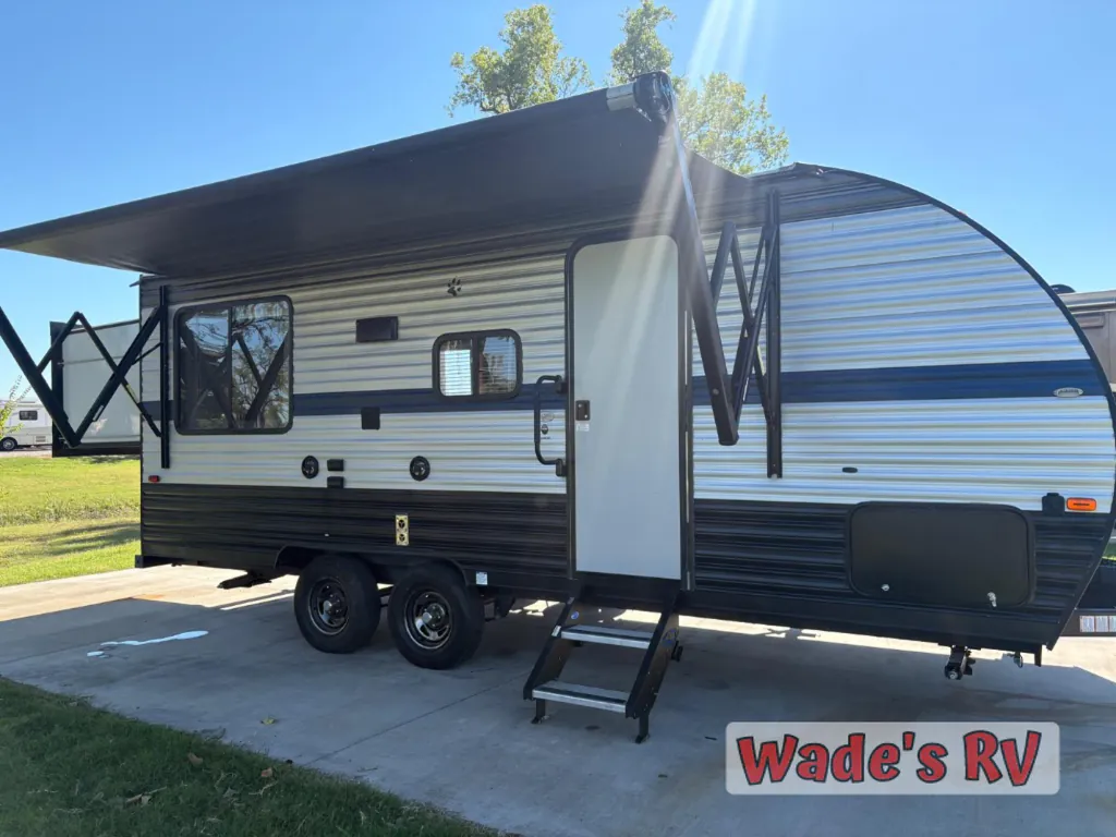 2019 Forest River Cherokee Grey Wolf 19SM, Photos photo 3