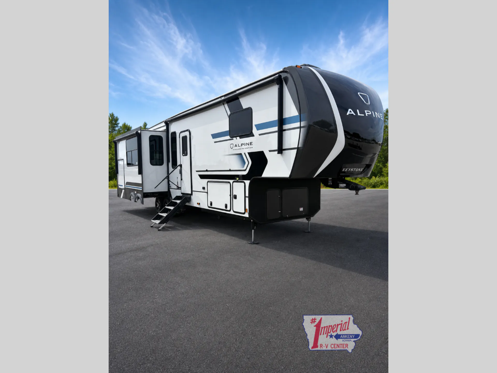 2026 Keystone Alpine Avalanche Edition 338GK - Photo 2