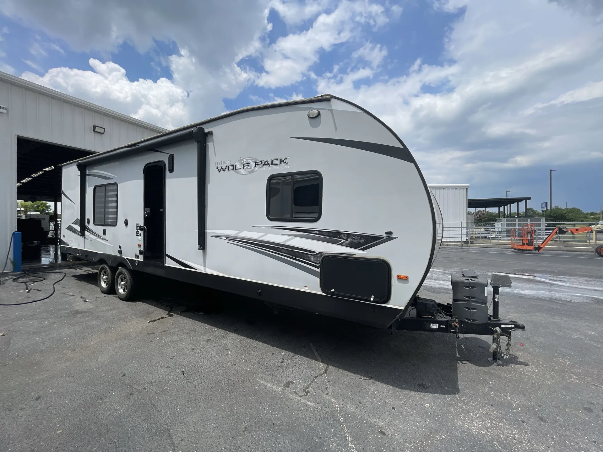 2022 Forest River Cherokee Wolf Pack 23PACK15 — campside