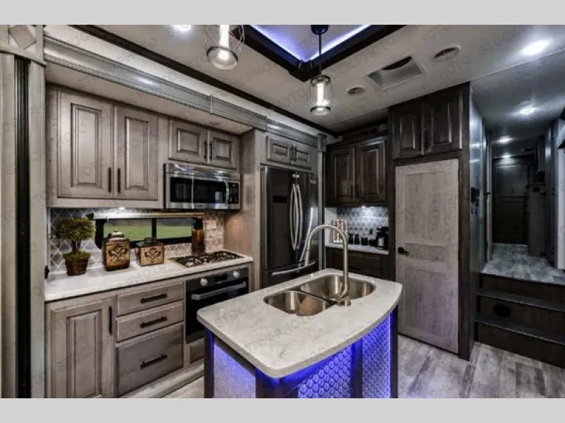 2020 Heartland Bighorn 3985RRD - Photo 3