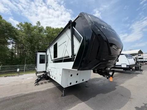 2026 Keystone Montana 3100RL - Photo 2