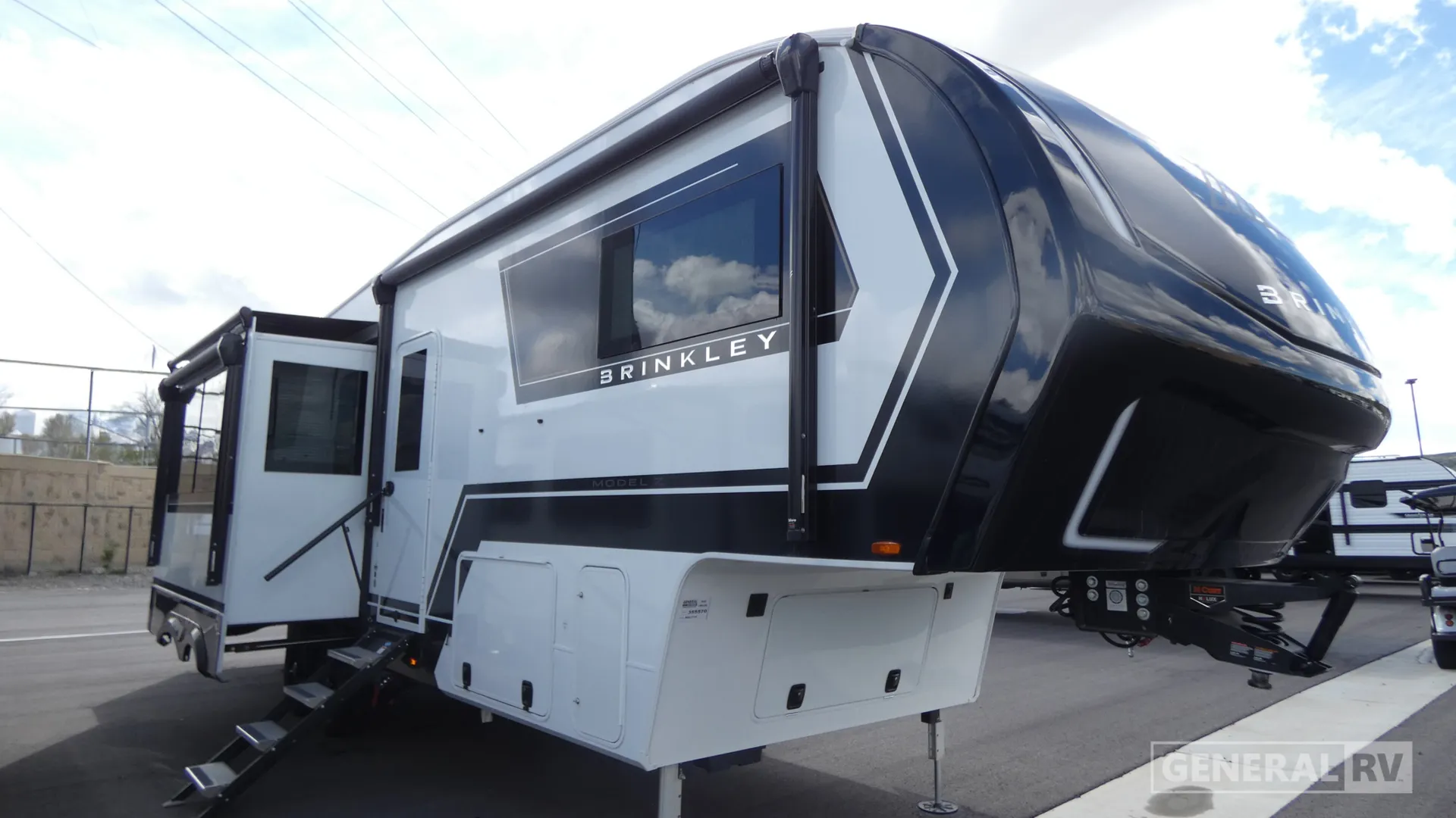 2025 Brinkley Model Z 3110 - Photo 2