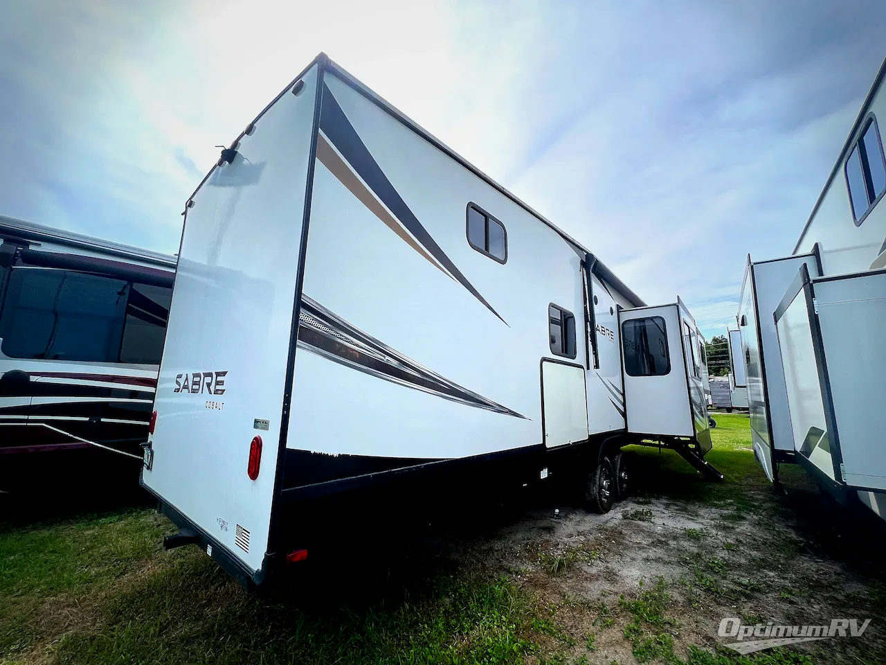 2021 Forest River Sabre 37FLH - Photo 4
