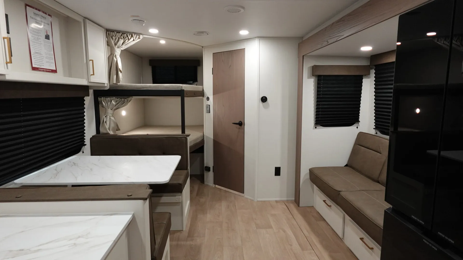 2026 Grand Design Transcend Xplor 26BHX - Photo 3