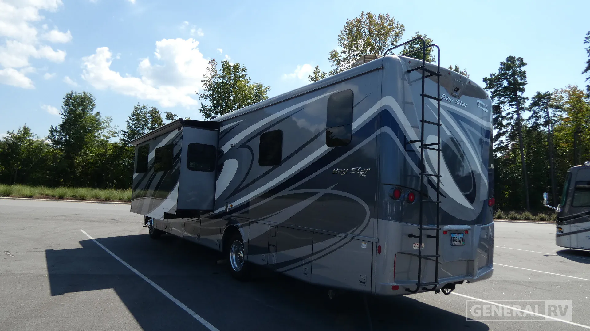 2021 Newmar Bay Star 3609 - Photo 4