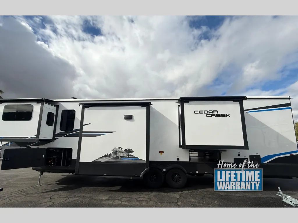 2025 Forest River Cedar Creek 370FL, Photos photo 2