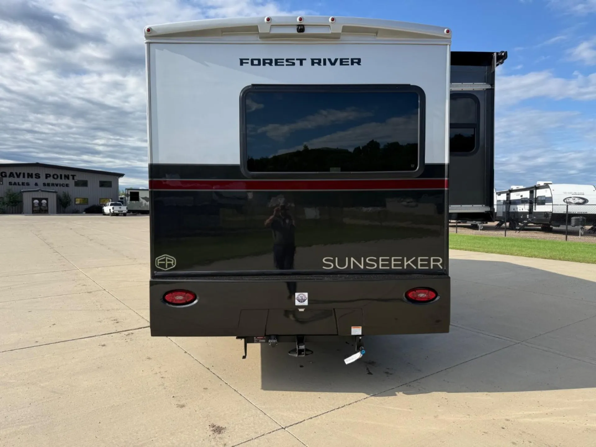 2027 Forest River Sunseeker 3010DS — Photo 6