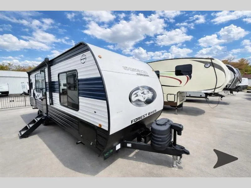 2025 Forest River Cherokee Grey Wolf 26SS - Photo 2