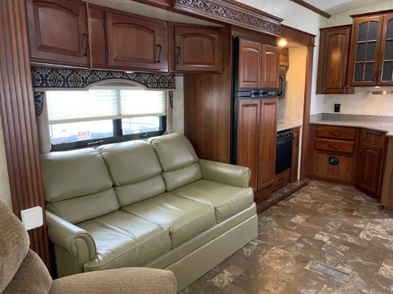 2014 Keystone Montana 3100RL, Photos photo 12