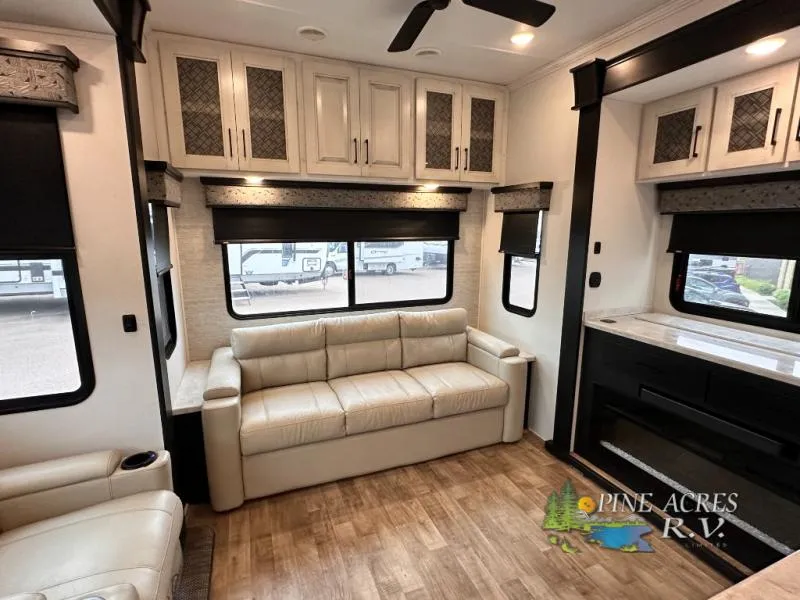 2024 Heartland Bighorn Fifth Wheel 3700RL - Photo 3