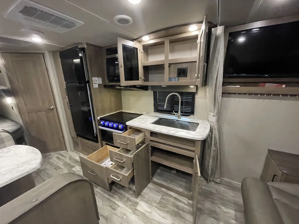 2022 Grand Design Imagine XLS 21BHE, Photos photo 21