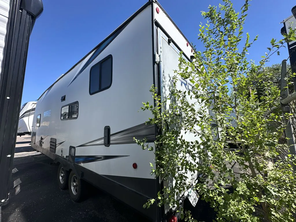 2021 Forest River Vengeance Rogue 25V - Photo 4