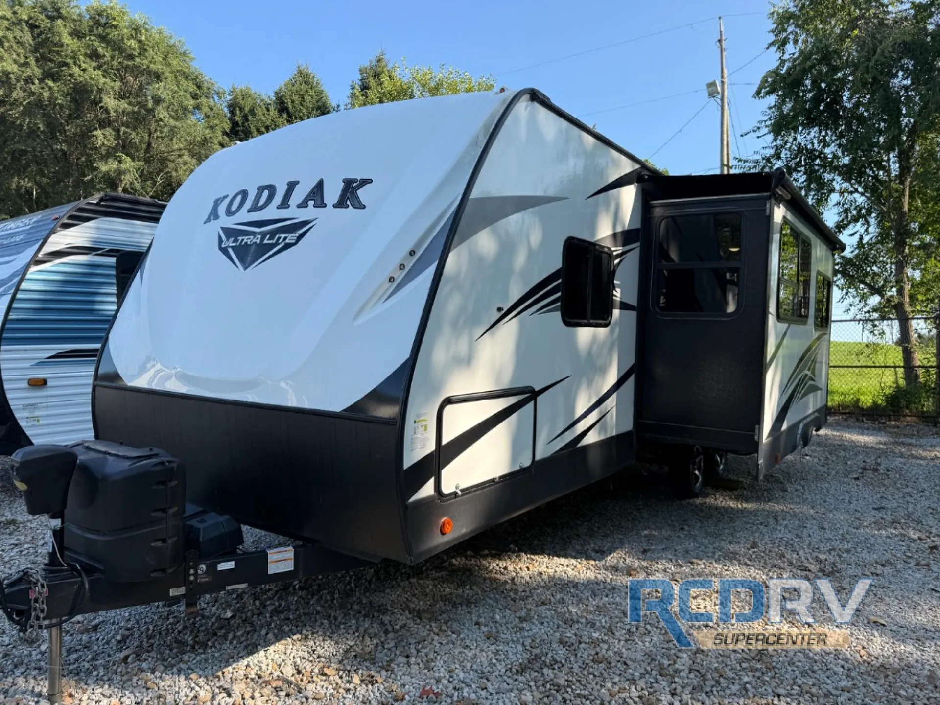 2020 Dutchmen RV Kodiak Ultra-Lite 261RBSL - Photo 3