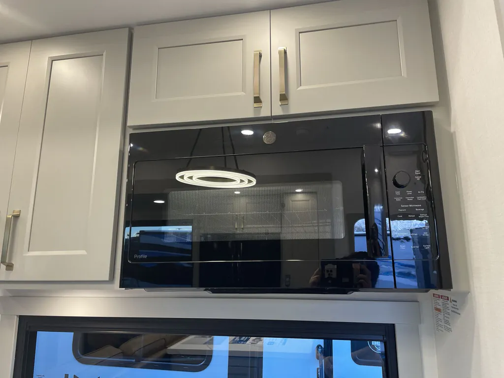 2026 Brinkley Model G 4150, Photos photo 20
