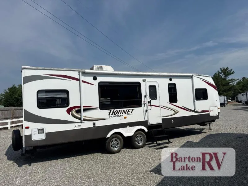 2012 Keystone RV Hornet 30RKDS - Main photo