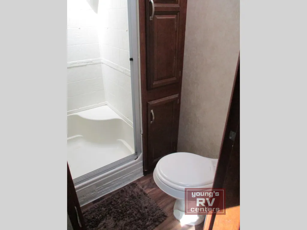 2016 Forest River Salem Villa 353FLFB, Photos photo 19