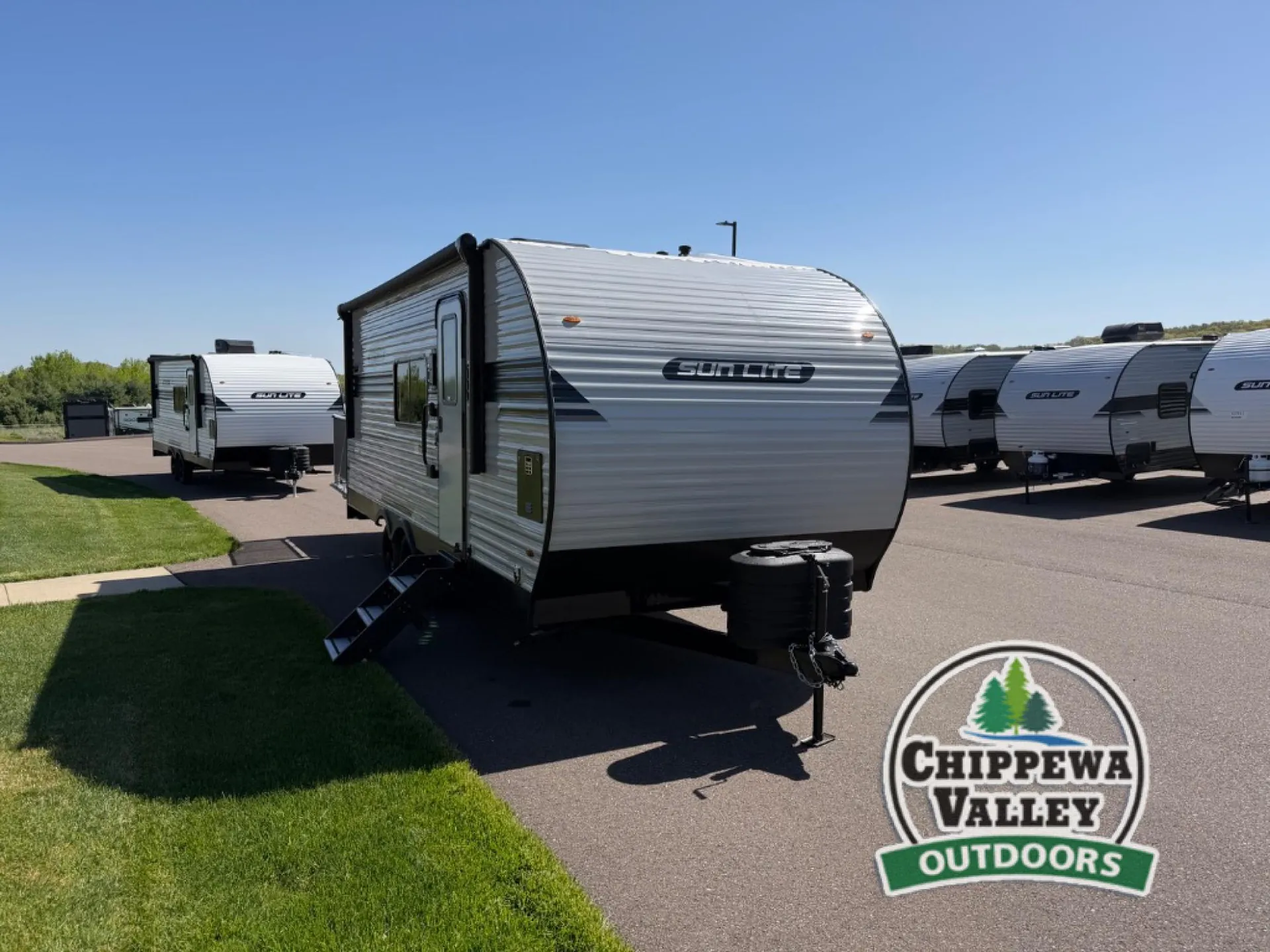 2026 Sunset Park RV Sun Lite 24TH - Photo 2