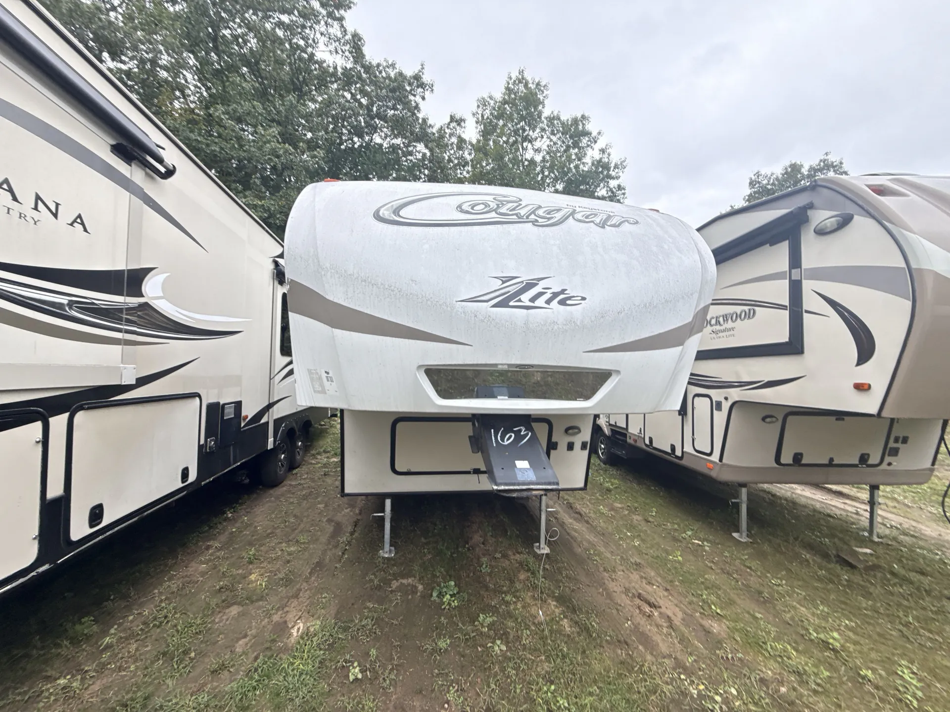 2017 Keystone Cougar XLite 25RKS — front