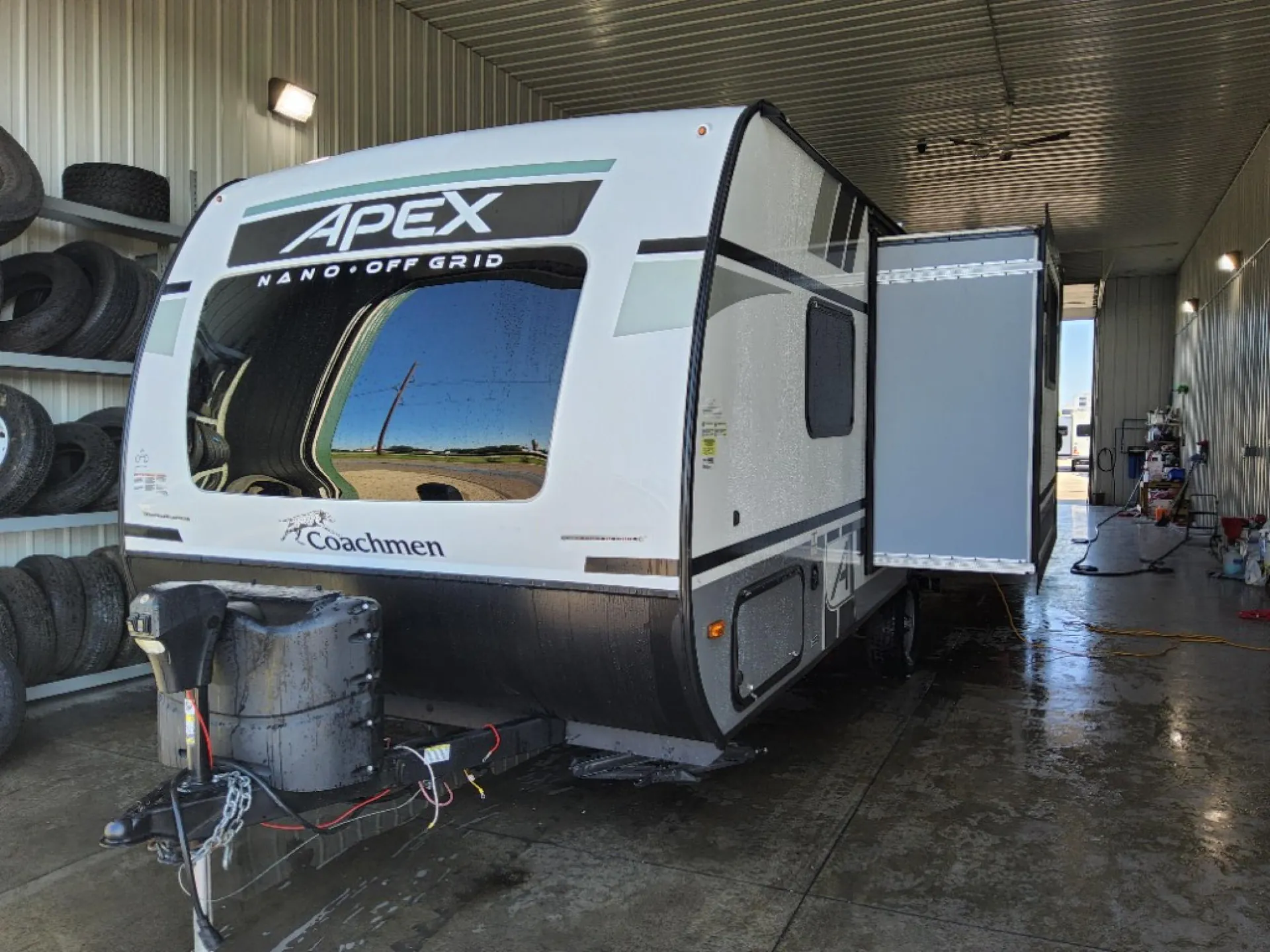 2022 Coachmen Apex Nano 191RBS - Photo 3