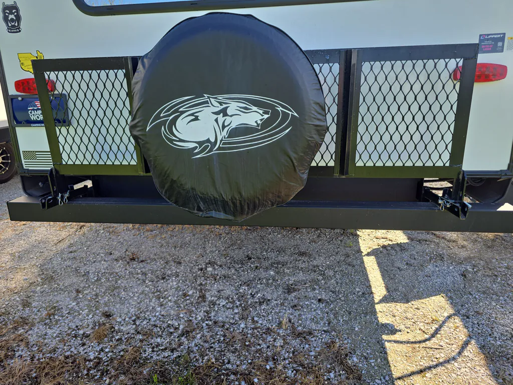 2024 Forest River Cherokee Alpha Wolf 2500RL-L, Photos photo 32