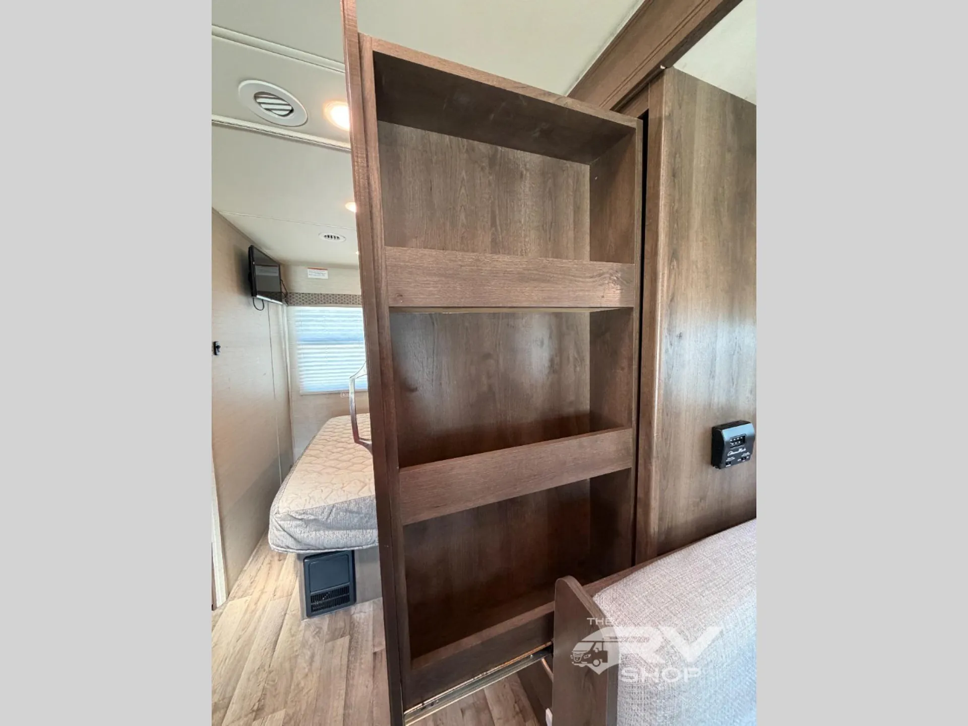 2019 Jayco Melbourne 24L - Photo 3