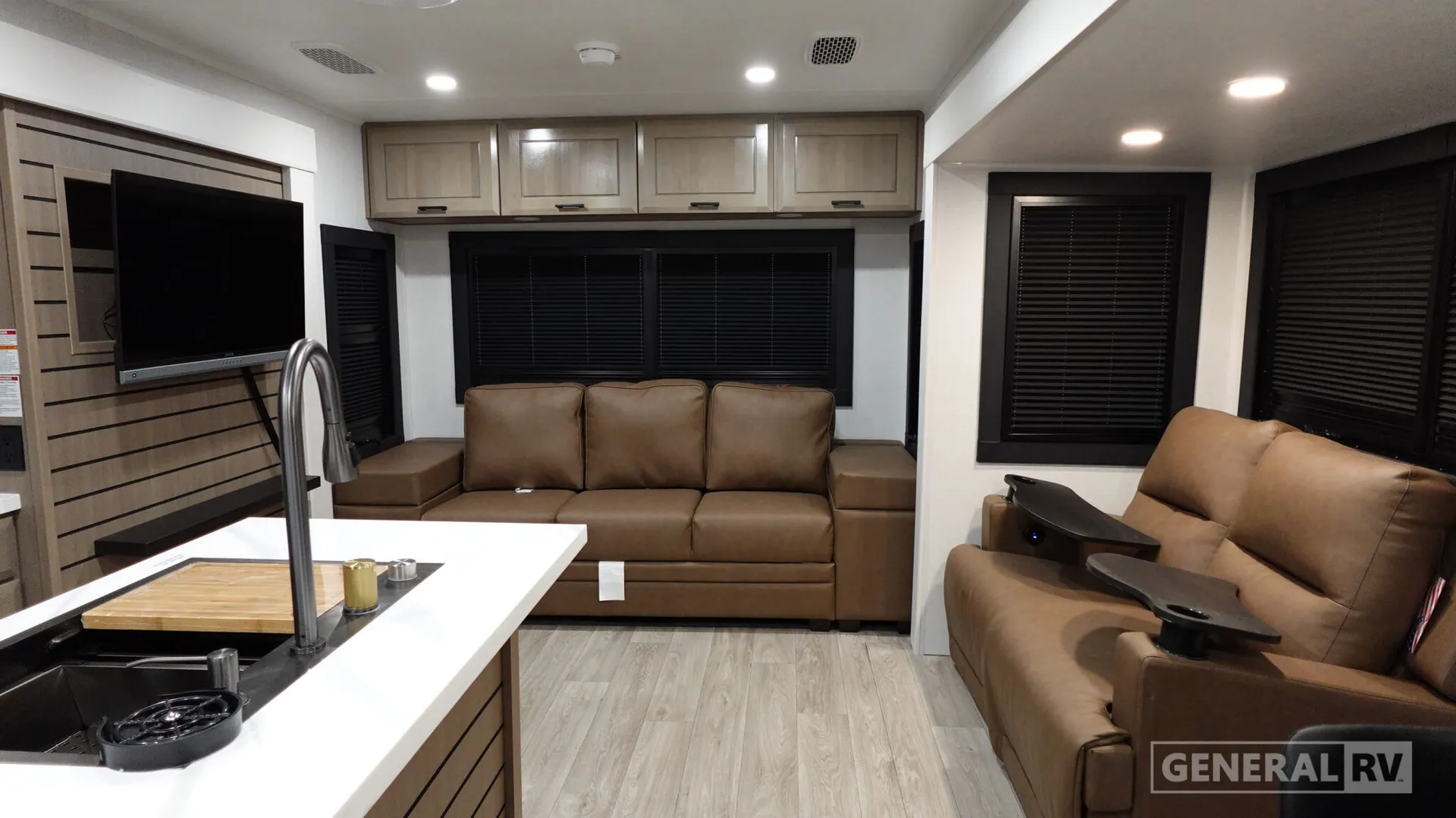 2027 Highland Ridge RV Open Range 3X 322RLS - Photo 3