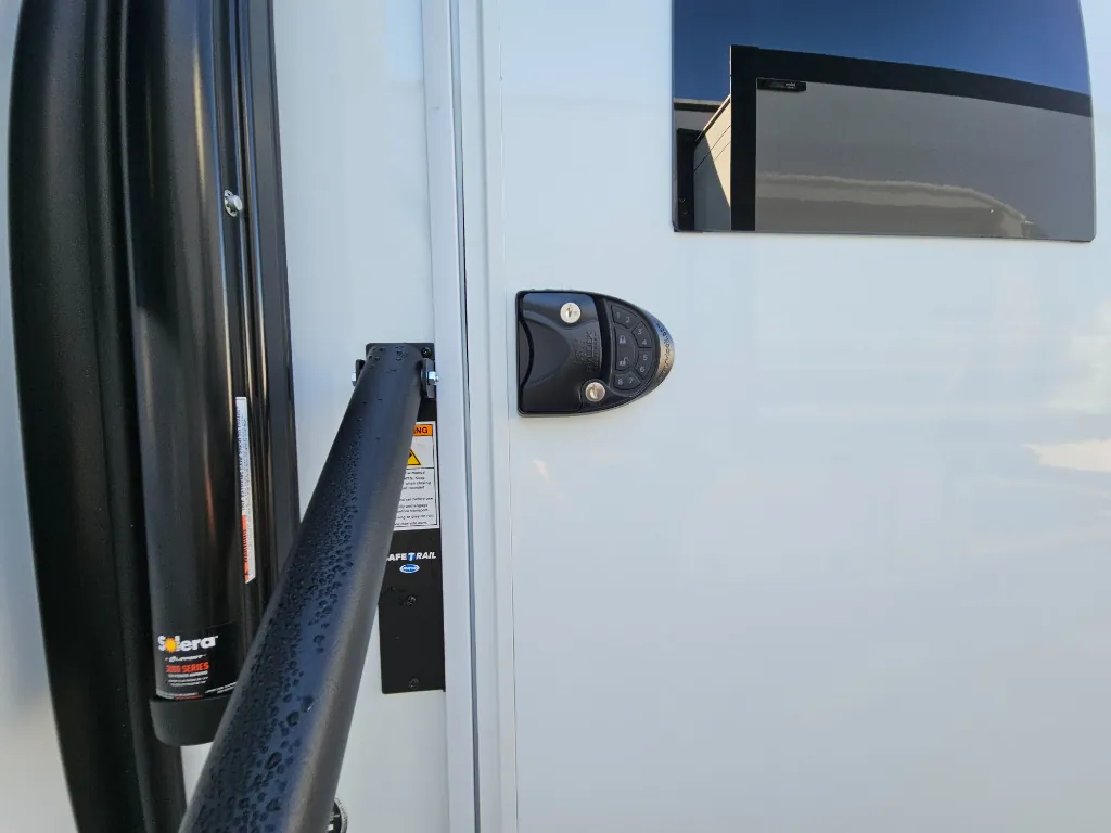 2026 Brinkley Model Z 3515, Photos photo 13