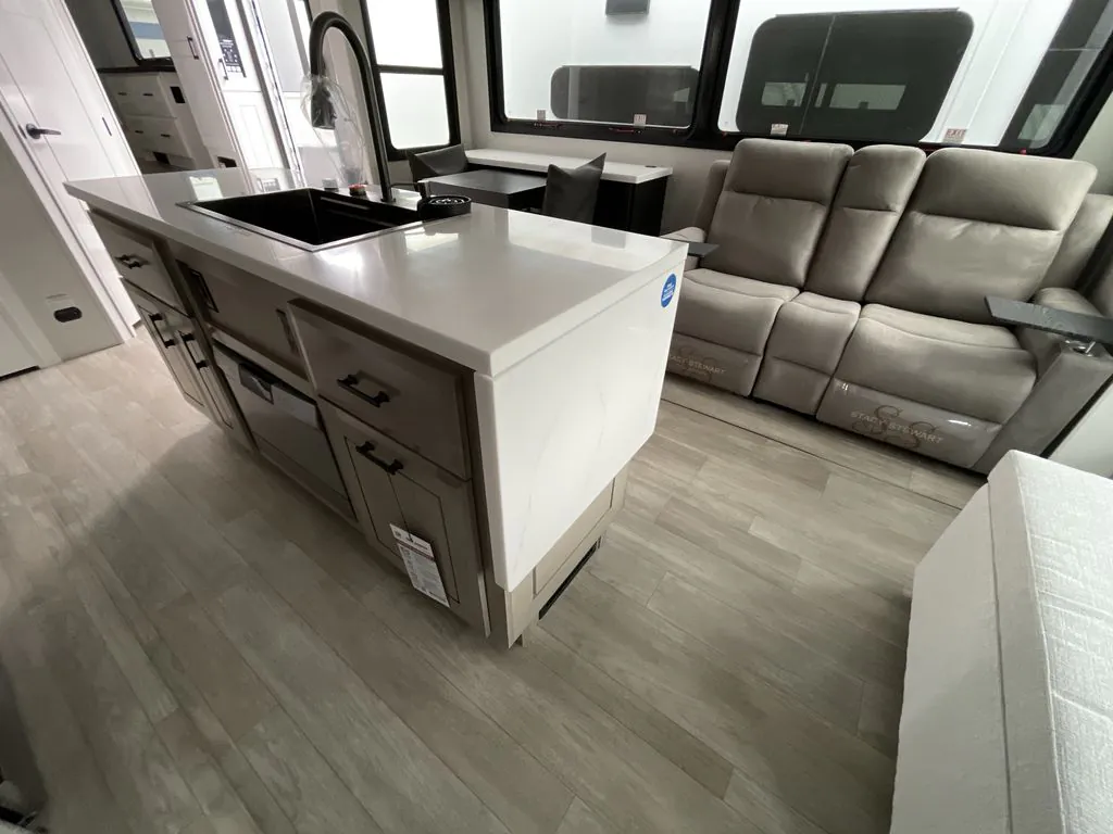 2026 Jayco Pinnacle 36FBTS, Photos photo 50