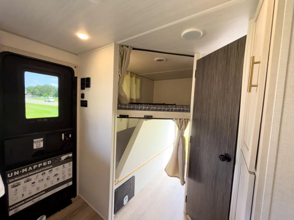 2027 Forest River R-Pod Un-Mapped 26BH, Photos photo 17