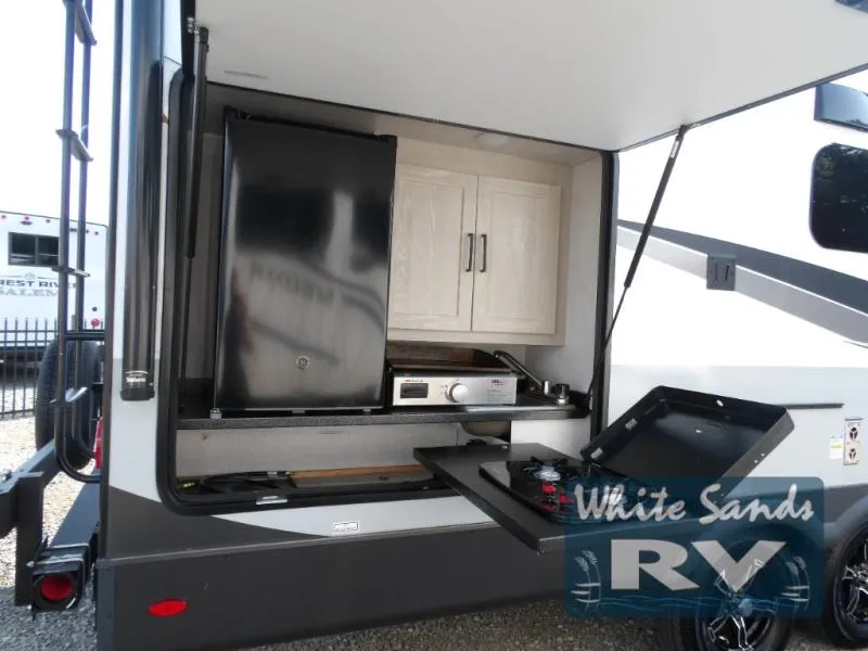 2023 Forest River Flagstaff Micro Lite 25BDS - Photo 4