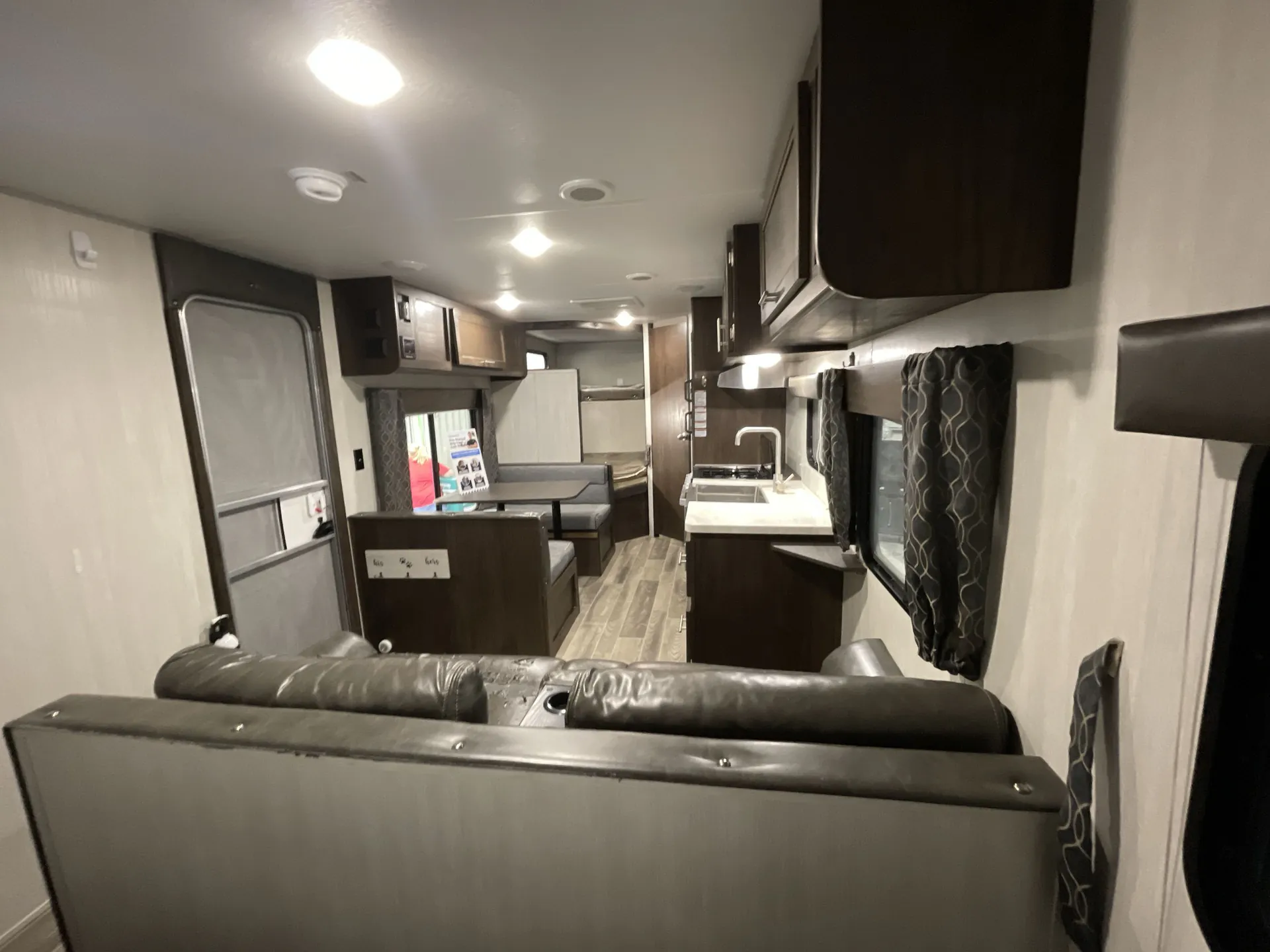 2019 Forest River Cherokee Grey Wolf 26DJSE — living area main
