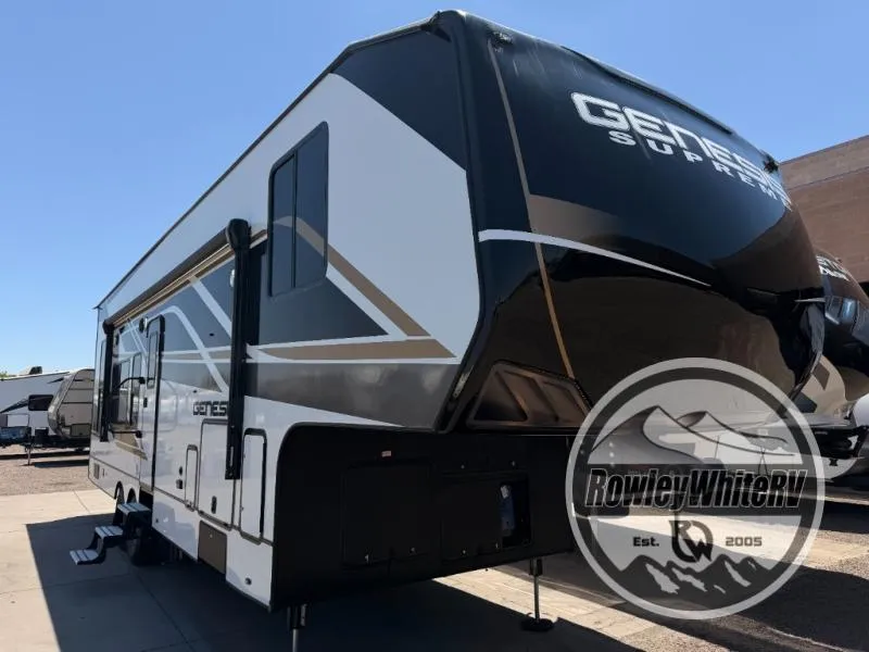 2027 Genesis Supreme Genesis Supreme 335CKG - Main photo