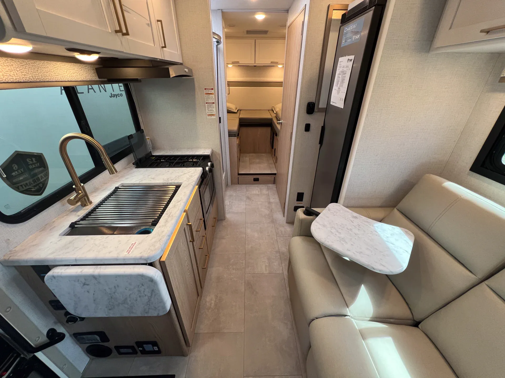 2026 Thor Motor Coach Chateau Sprinter 24LV - Photo 4