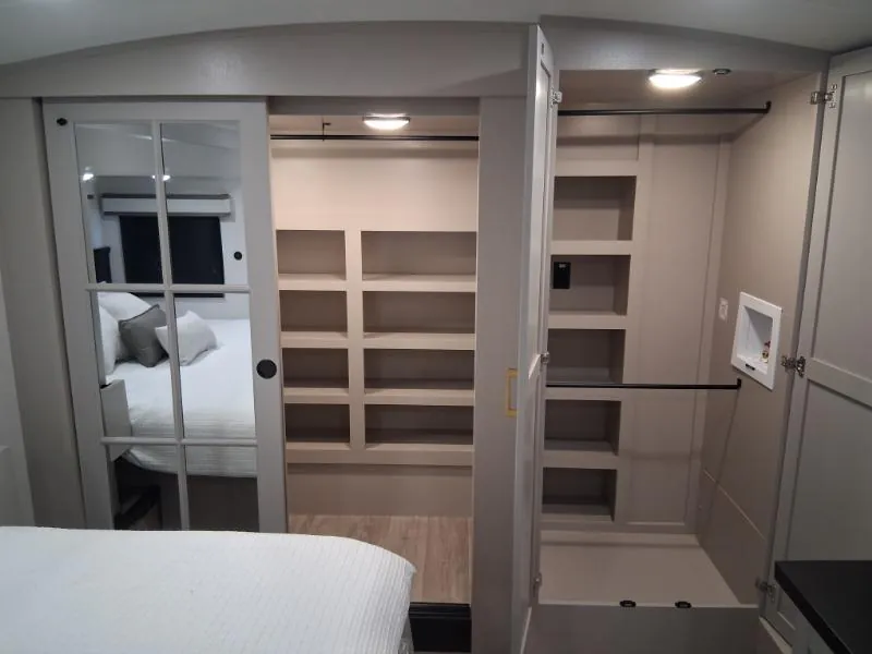 2027 Jayco North Point 391TBBH, Photos photo 31
