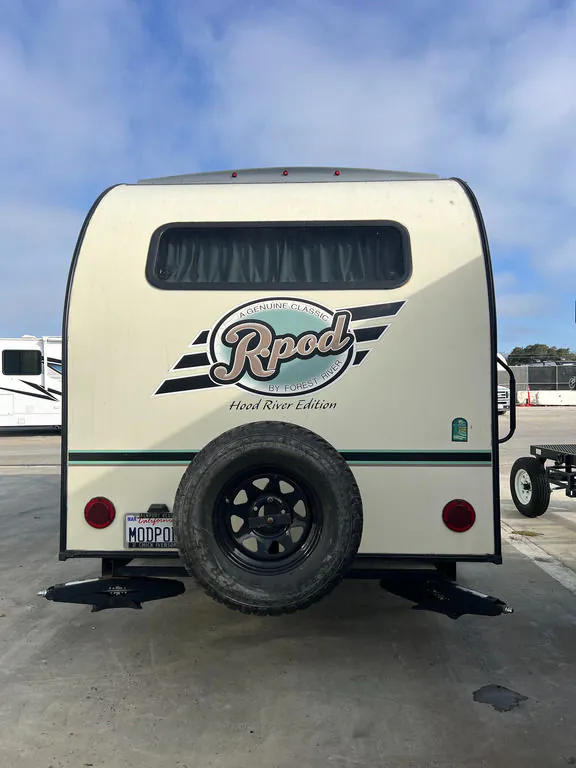 2016 Forest River R-Pod RP-179 — Photo 6