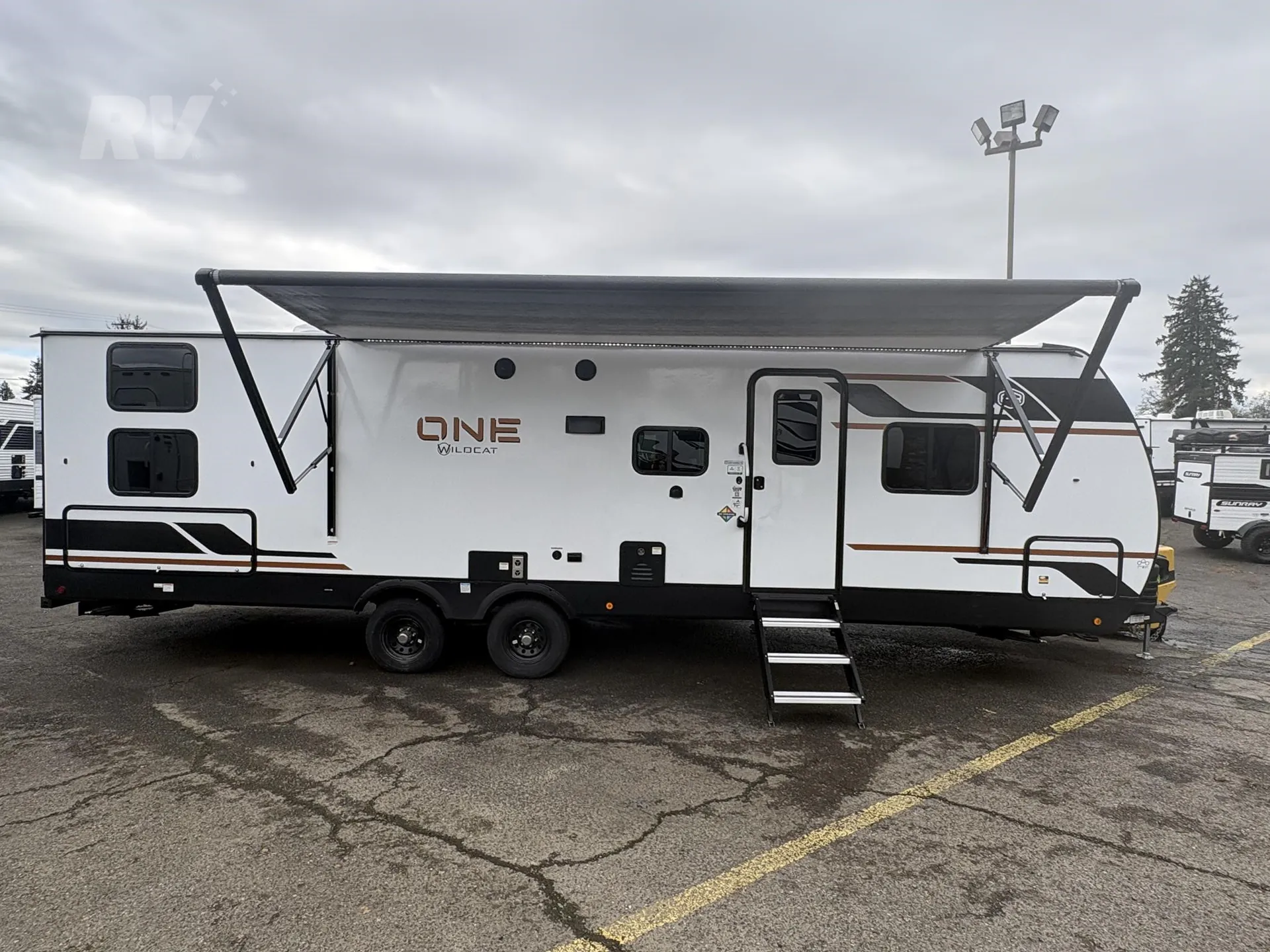 2026 Forest River Wildcat ONE 281QBEDS - Photo 3
