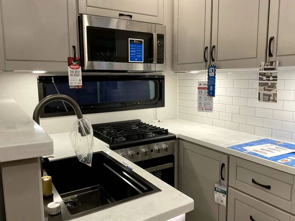 2026 Jayco North Point 395DSDB, Photos photo 14