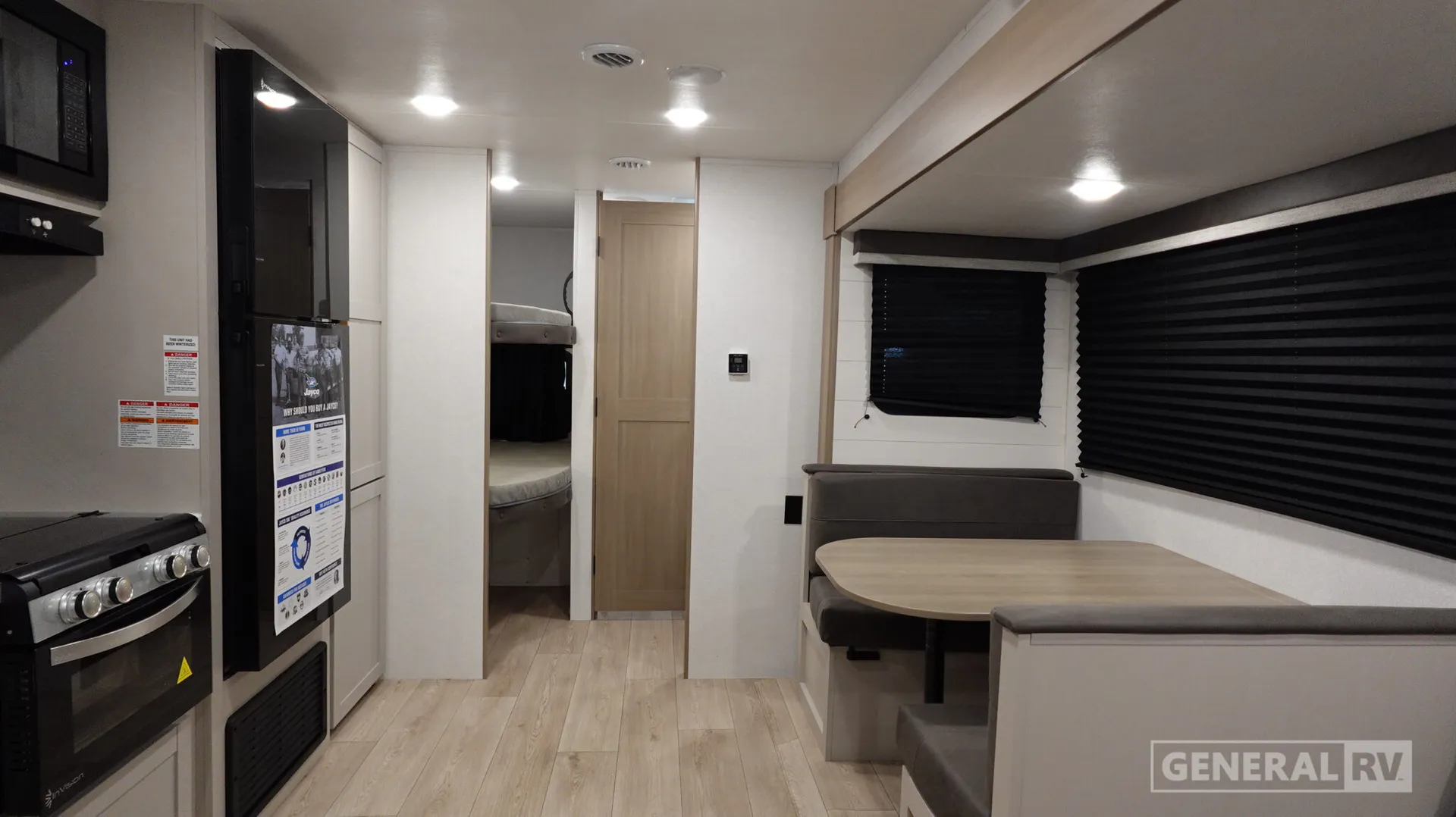 2027 Jayco Jay Flight SLX 261BHS - Photo 3