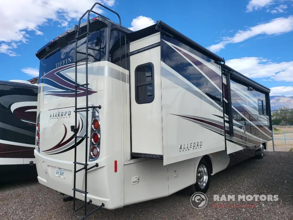 2017 Tiffin Open Road Allegro 34 PA, Photos photo 4