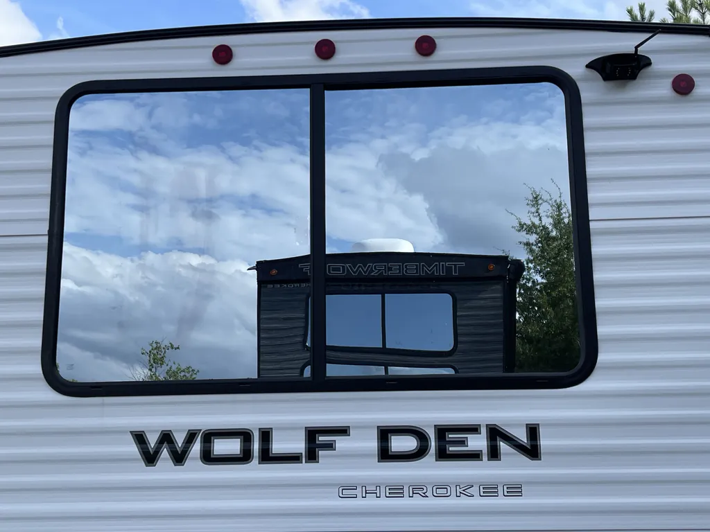 2027 Forest River Cherokee Wolf Den 306MM, Photos photo 26