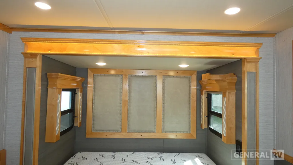 2021 VanLeigh RV Beacon 42RKB, Photos photo 8