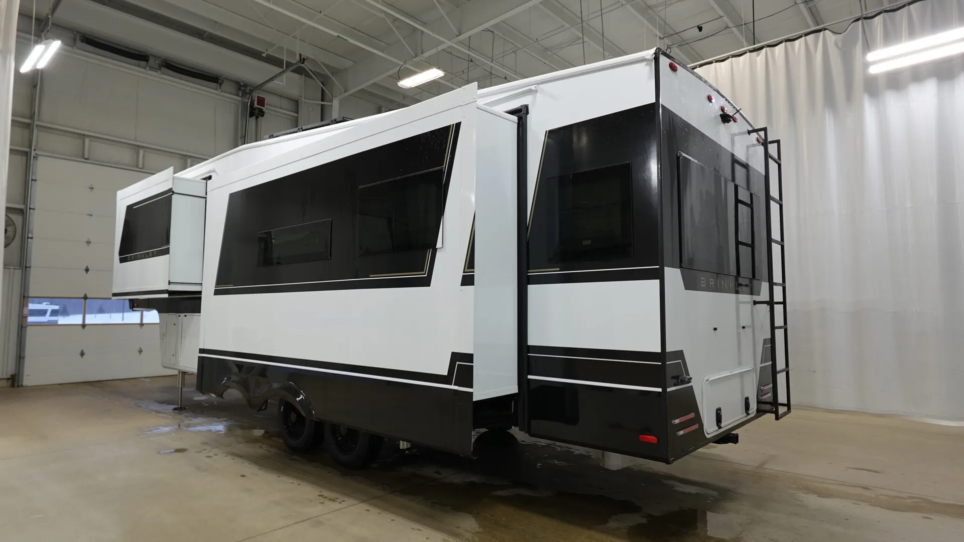 2026 Brinkley Model Z 2900 - Photo 4