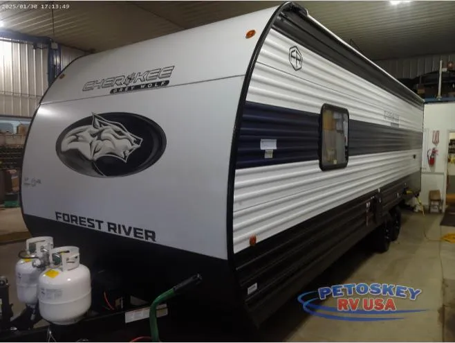 2026 Forest River Cherokee Grey Wolf 26LP - Photo 3