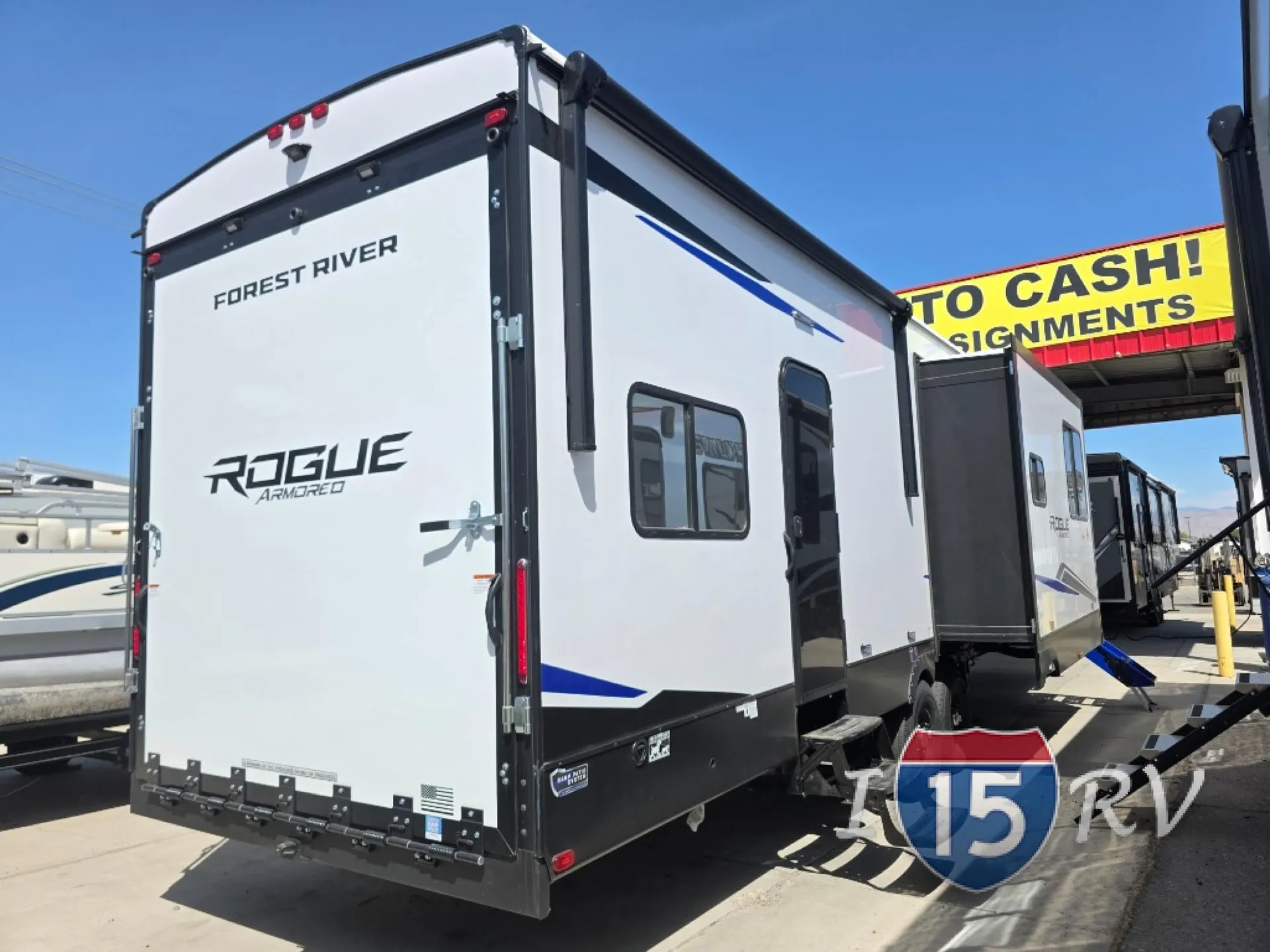 2026 Forest River Vengeance Rogue Armored 391T145 - Photo 3