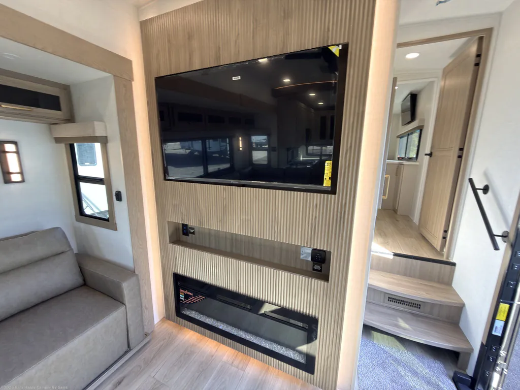 2027 Forest River Rockwood Signature 404SRK, Photos photo 21