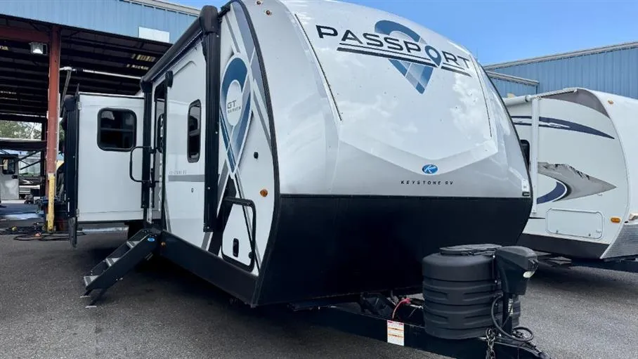 2024 Keystone Passport GT 2870RL - Photo 2