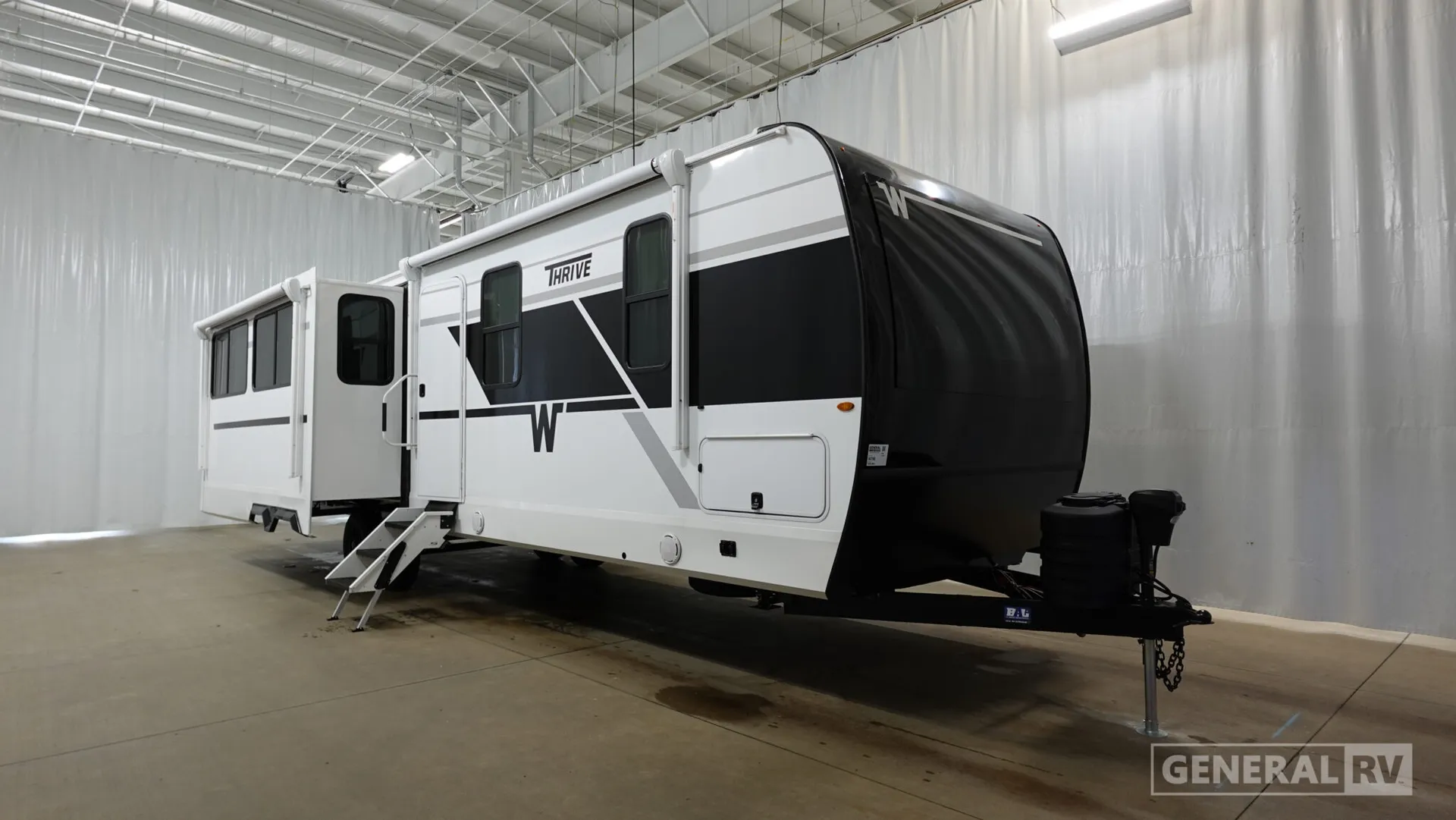 2026 Winnebago Thrive 29RLO - Photo 2