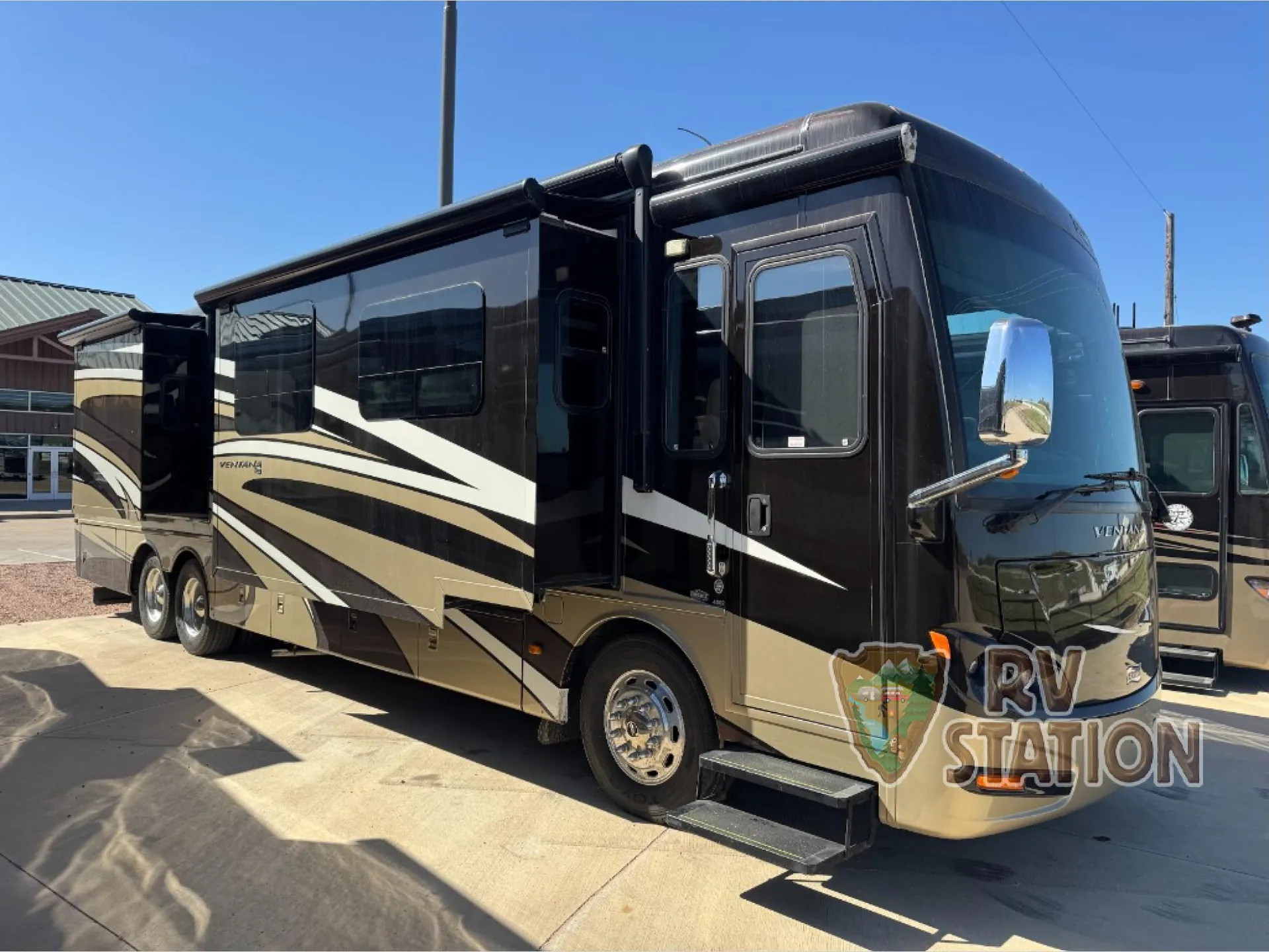 2015 Newmar Ventana 4002 - Photo 2