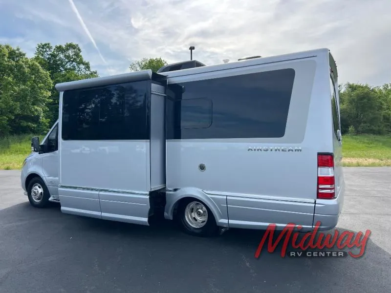 2023 Airstream Atlas Murphy Suite - Photo 4